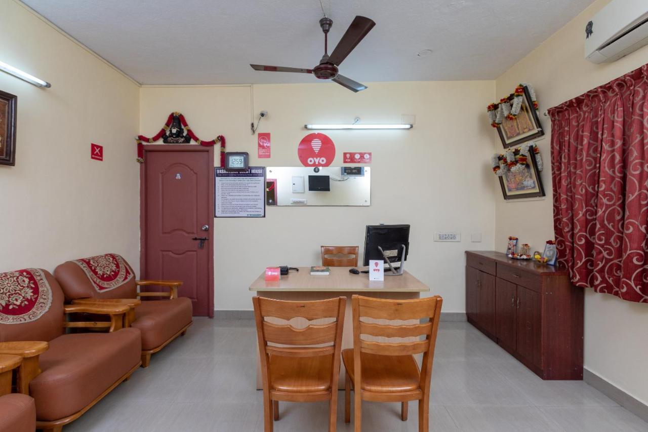 Oyo 16622 Vasantham Guest House Chennai Exterior photo